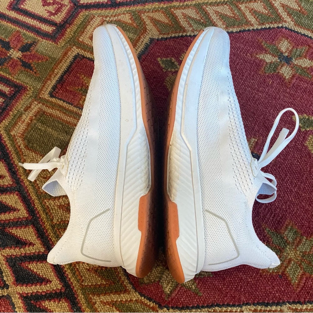 Flux Zero Drop Sneakers - Adapt Runner - White / Gum RN / M8 / W9.5 - Picture 8 of 13